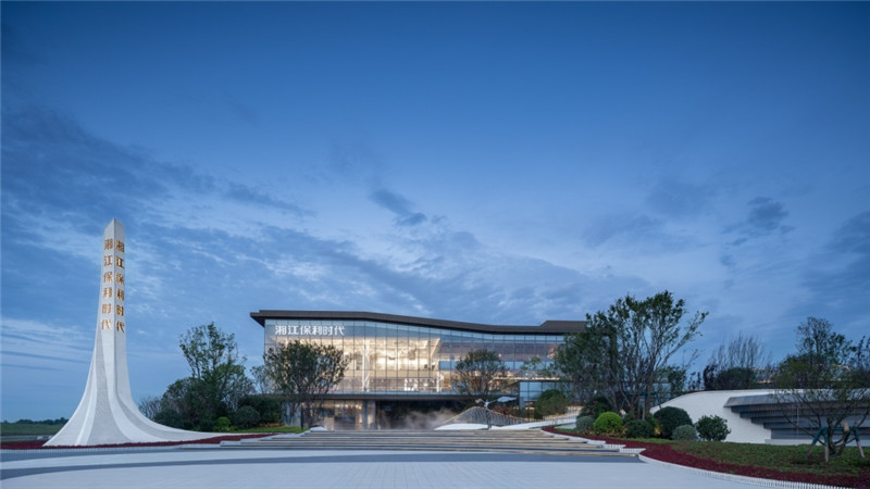经典楼盘景观设计案例：湖南湘潭湘江某楼盘示范区